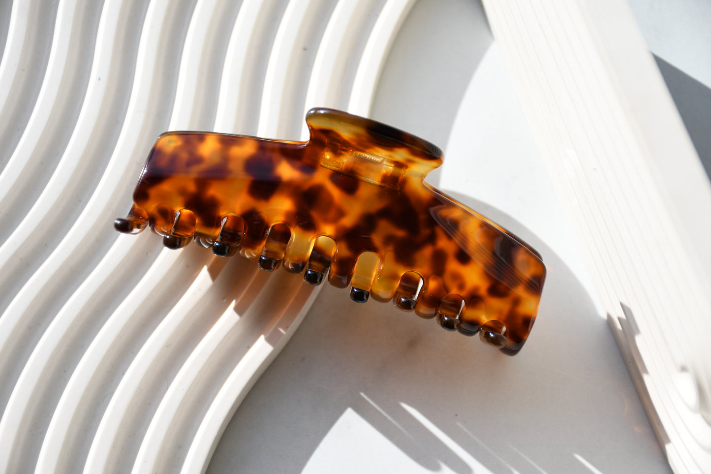Rectangle Acetate Hair Claw in Classic | Brown Hair Clips Acetate