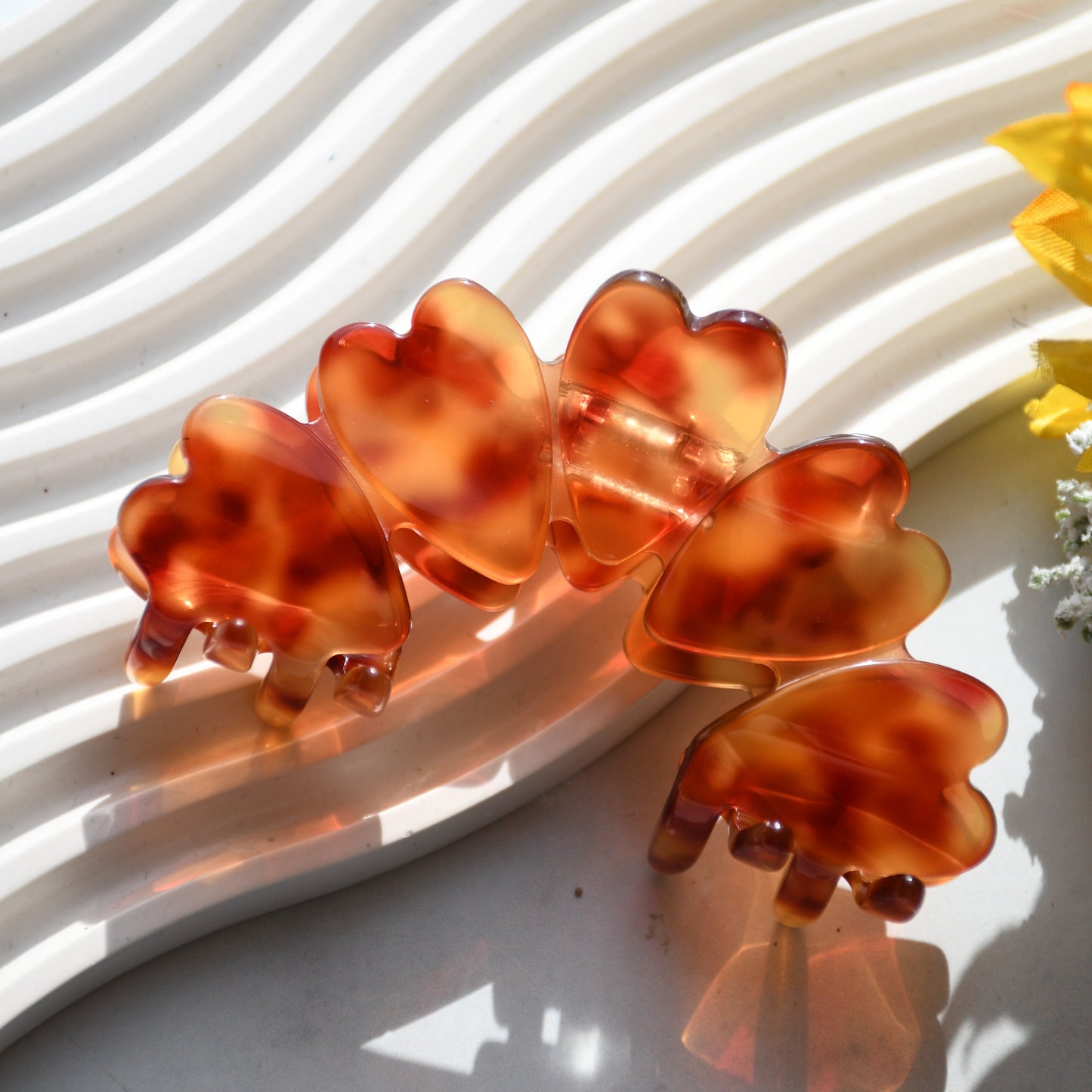 Heart Hair Claw in Somali | Red & Brown Hair Clips Acetate