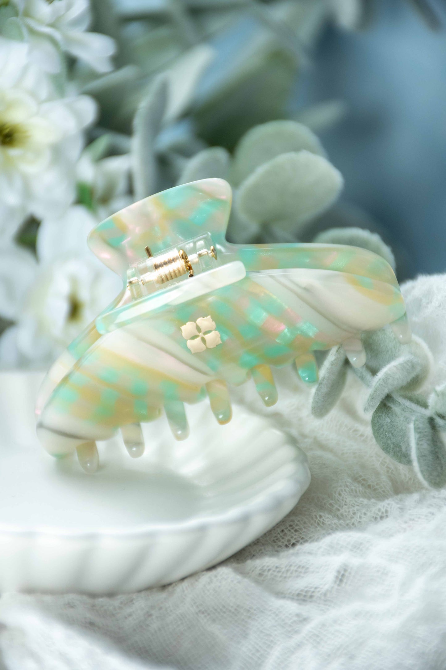 Glamour Grip Mini Claw in Desert Opal | White Green Pink Teal | Italian Acetate Tortoise Shell Small Hair Clip