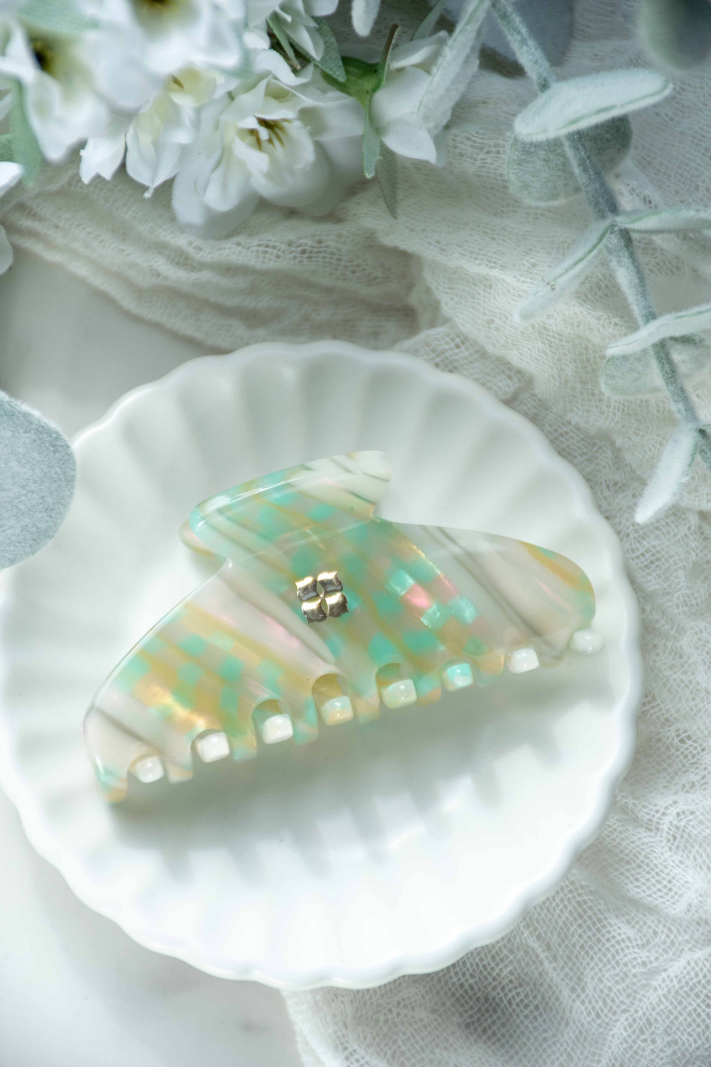 Glamour Grip Mini Claw in Desert Opal | White Green Pink Teal | Italian Acetate Tortoise Shell Small Hair Clip