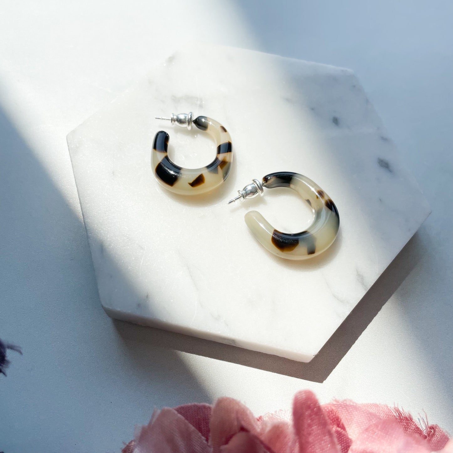 Certified Biodegradable Juicy Hoops in Blonde Tortoise | Italian Acetate Tortoise Shell Hoop Earrings Thick Chunky 925 Sterling Silver Posts