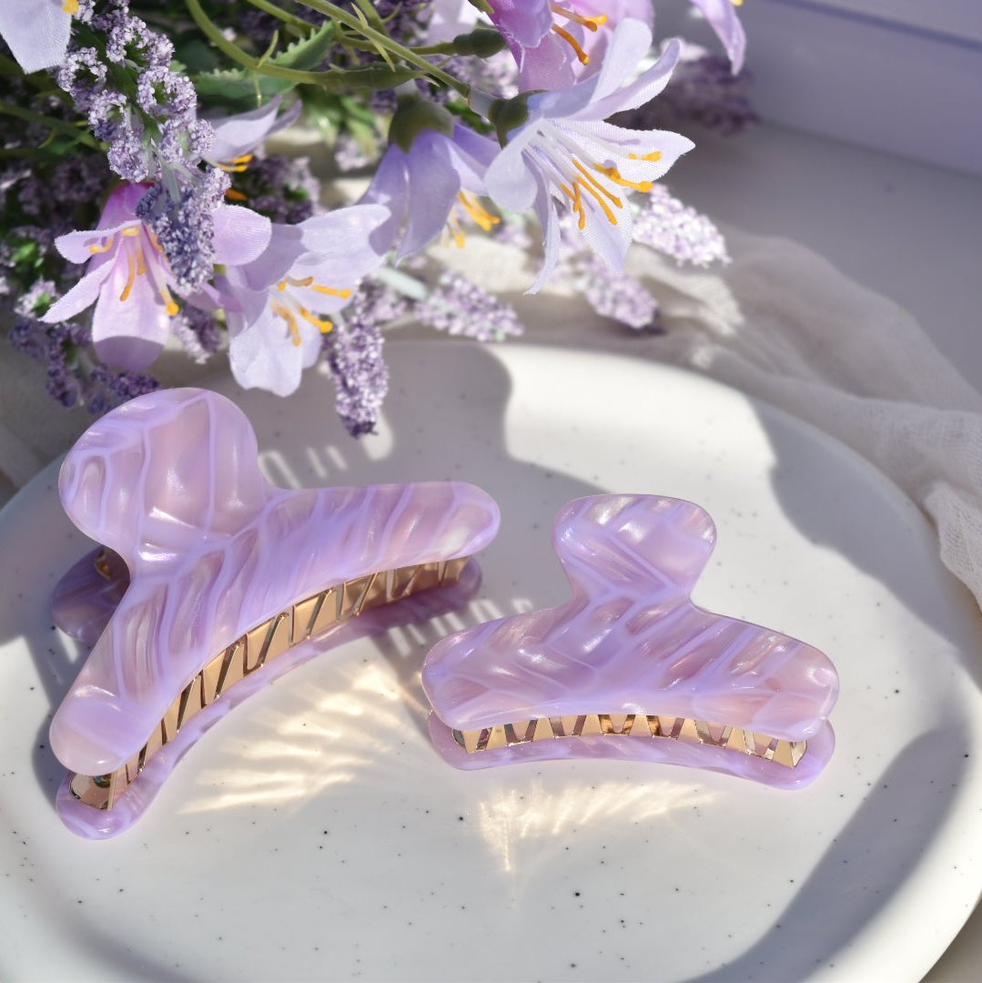 French Claw in Wisteria | Purple Light Purple Hair Clip