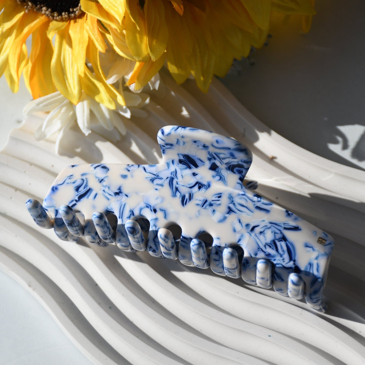 Rectangle Acetate Hair Claw in Porcelain | Blue and White Hair Clips Acetate