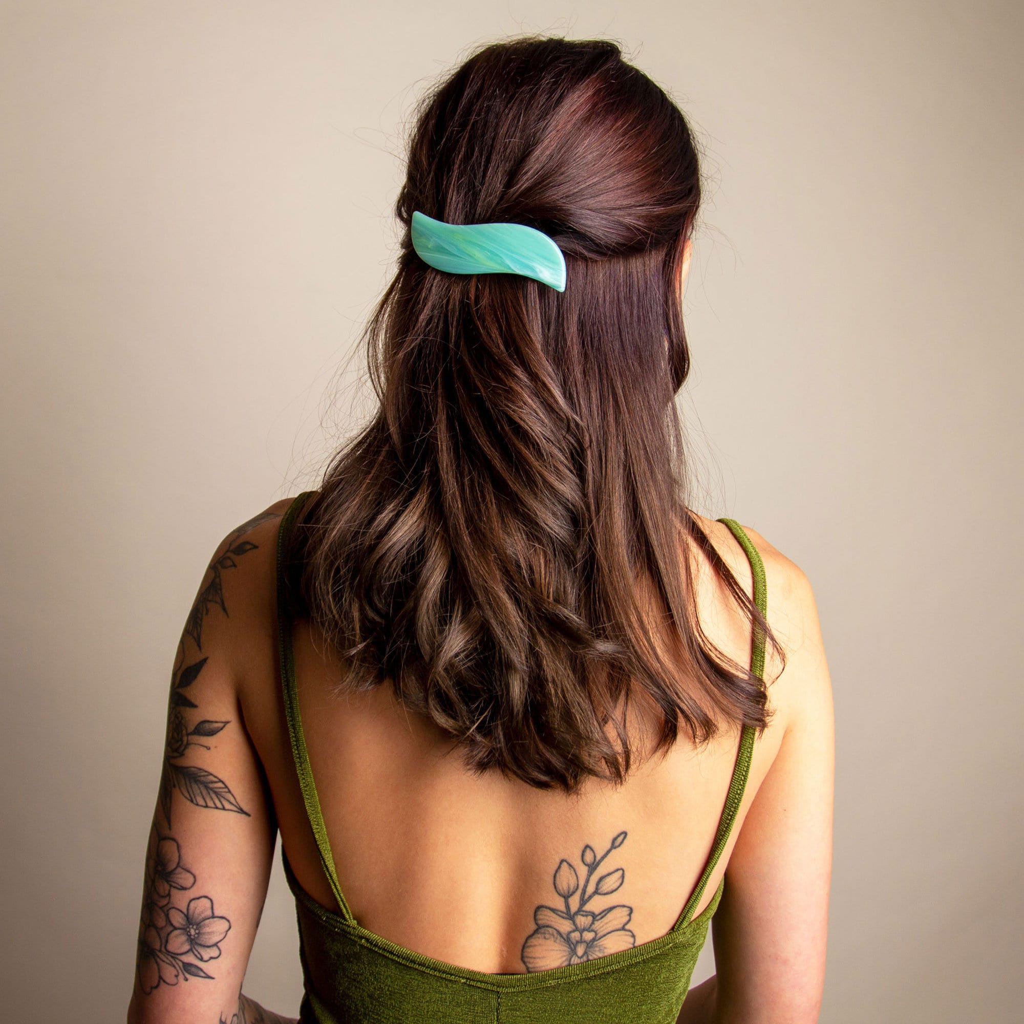 Wave Barrette in Blonde | French Barrette Snap Hair Clip Non Slip