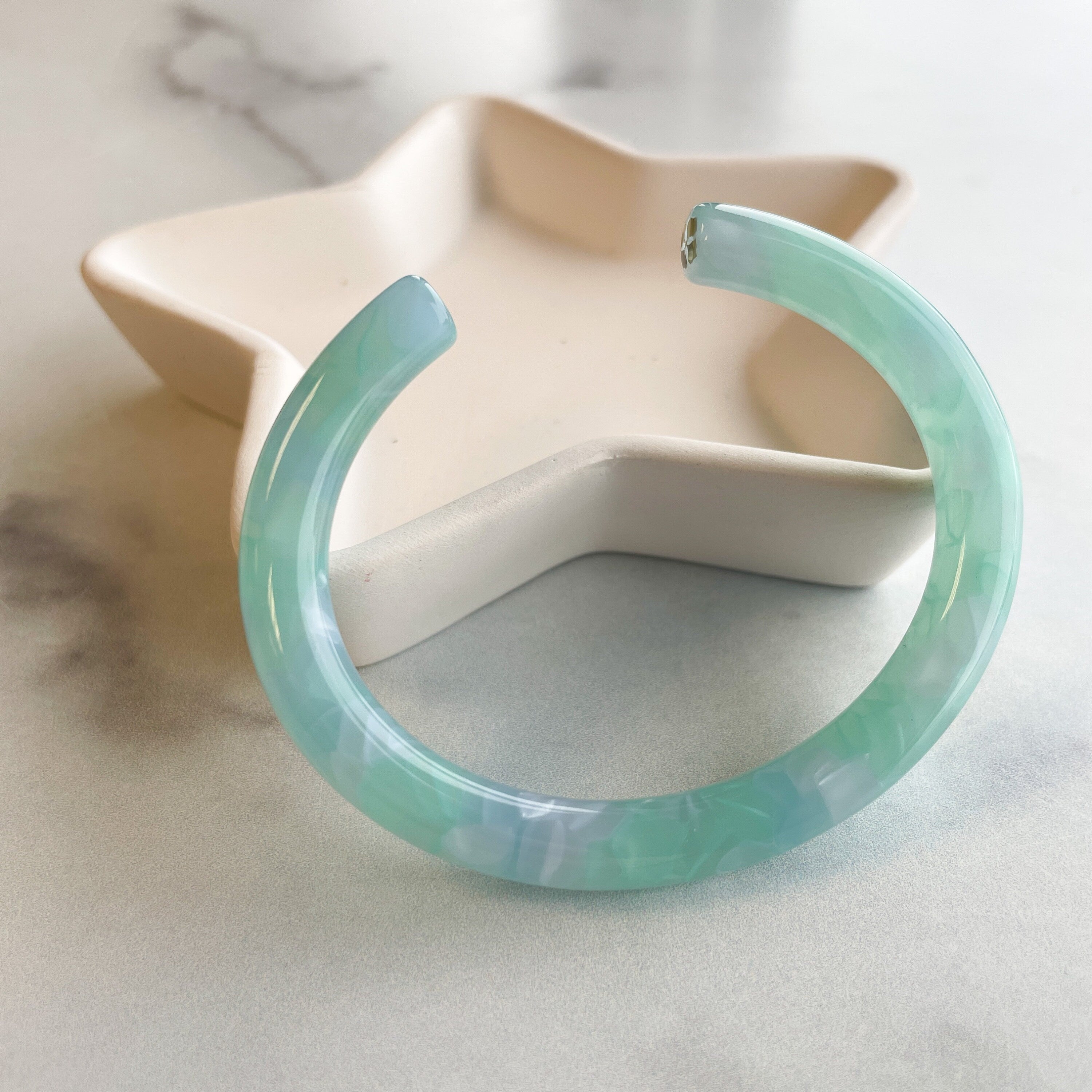 3 Pack Italian Acetate Resin Cuff Bangle Bracelet, Sky Peach Lily Pad
