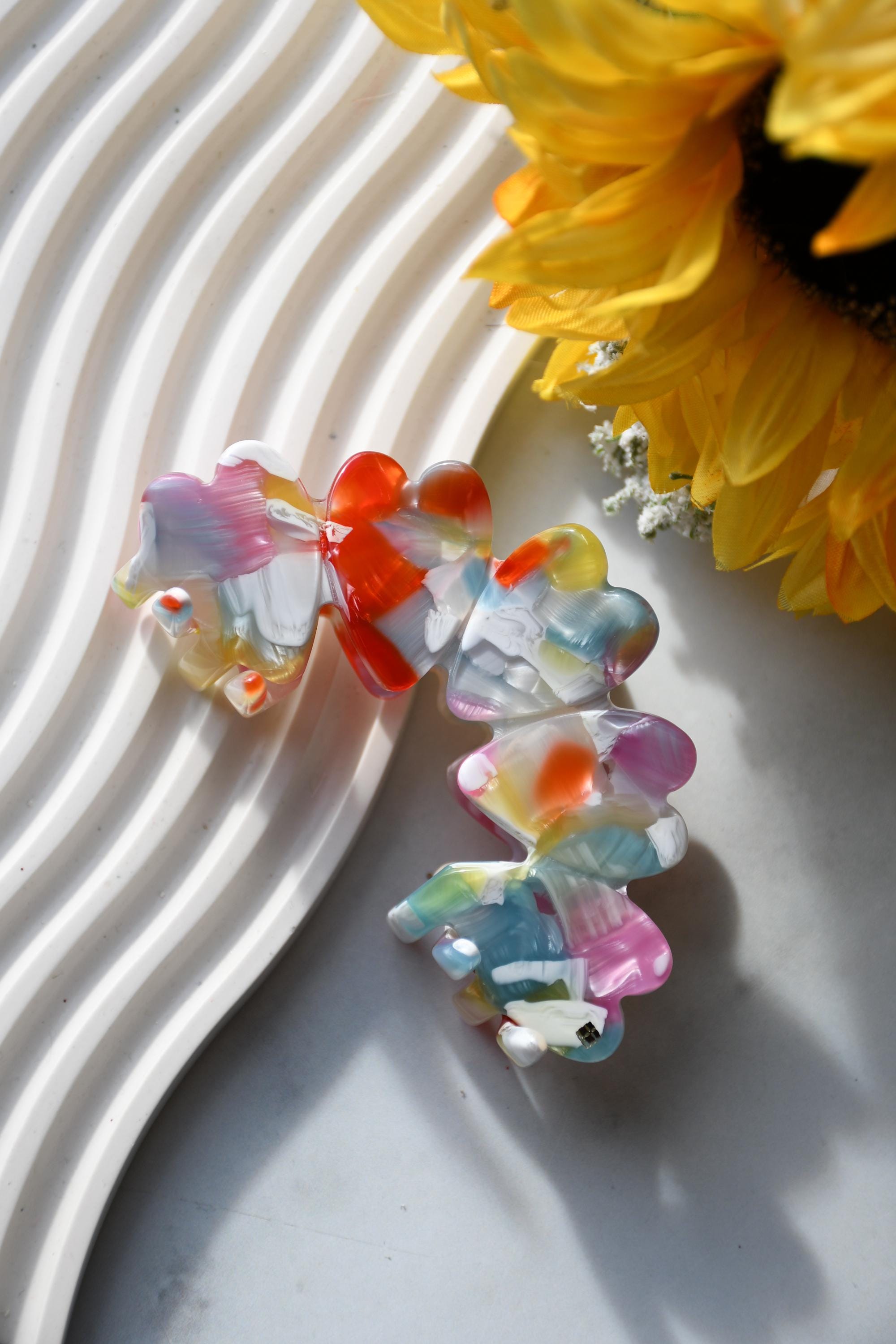 Heart Claw in Candy Dreams - All Acetate Hair Claw
