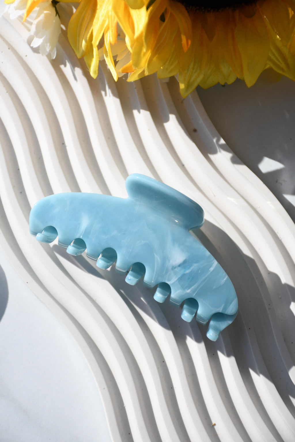 Oval Claw in Leland  - All Acetate Hair Claw