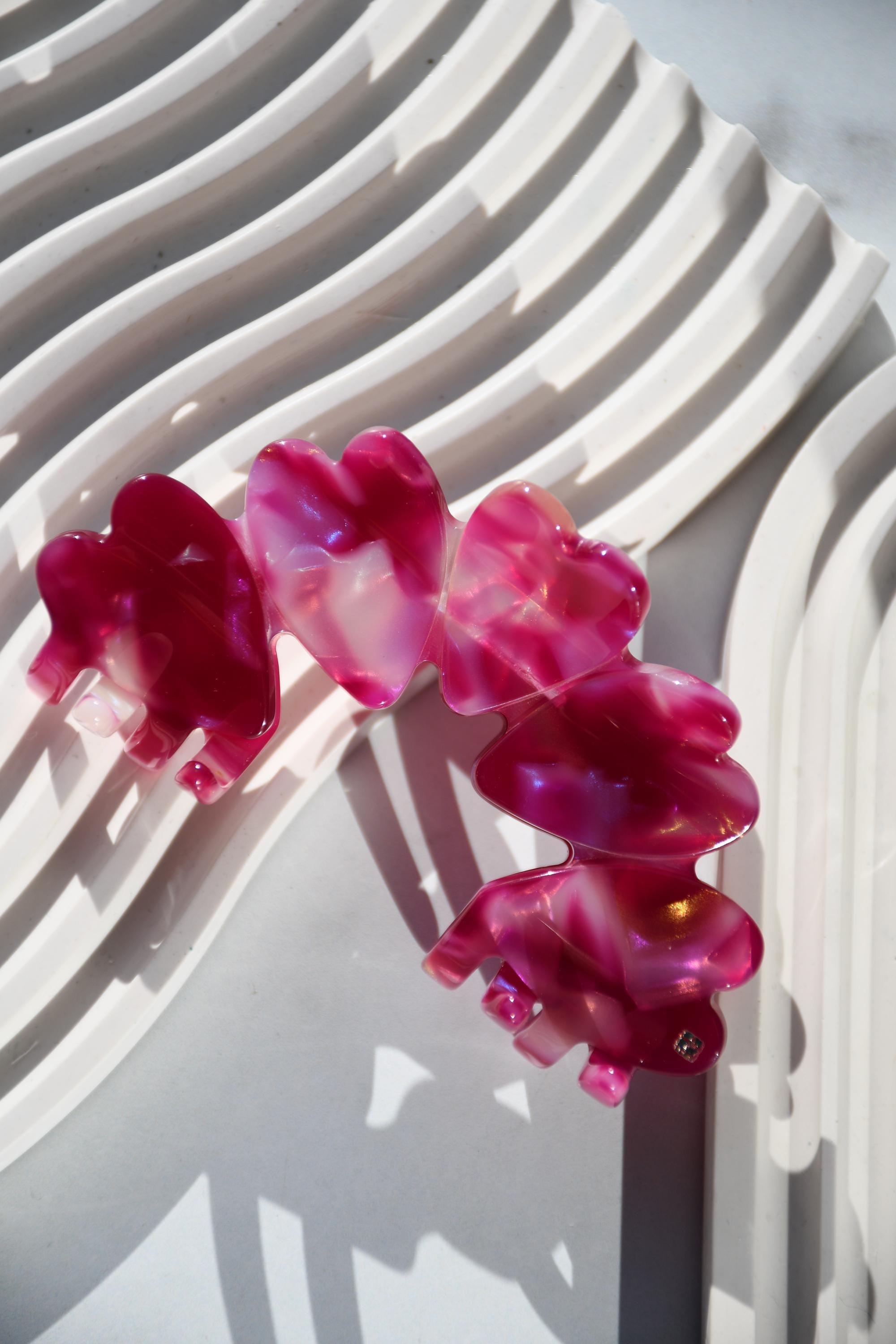 Heart Claw in Zinnia - All Acetate Hair Claw