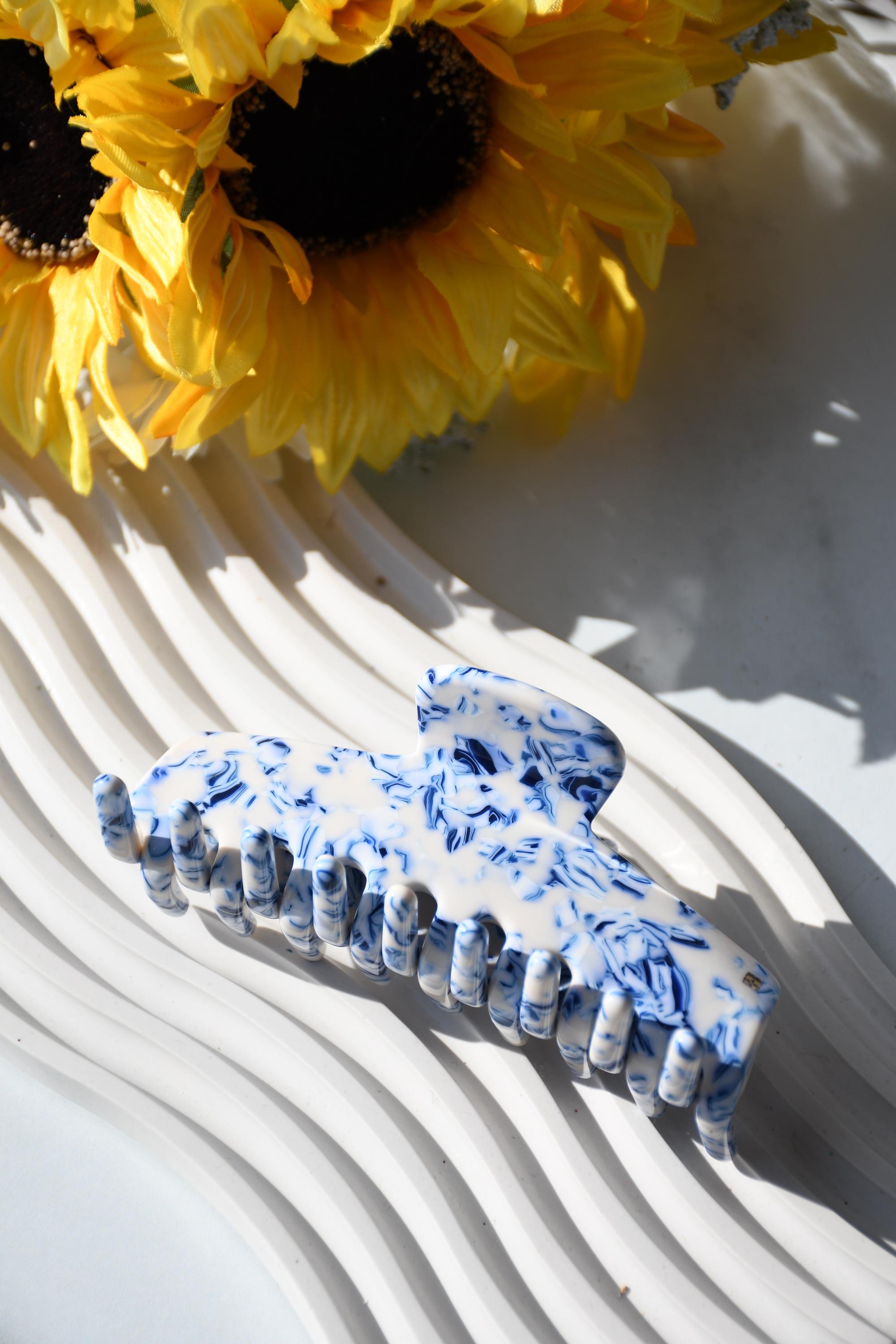Rectangle Claw in Porcelain - All Acetate Hair Claw