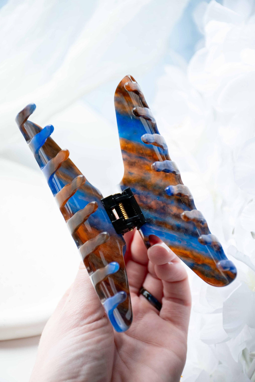 Italian Acetate Wave Claw Clip | Blue Jasper Tortoise Shell