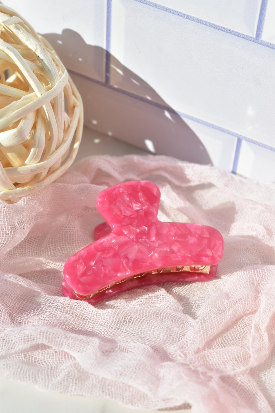 Mini French Claw in Peony l Pink Hair Claw Acetate Stainless Steel
