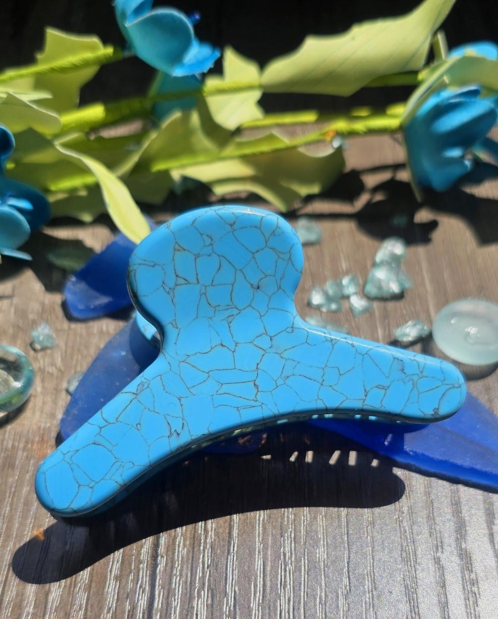 French Claws in Summer Skies Blues